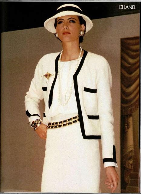 coco chanel ladies suits|classic coco chanel suit.